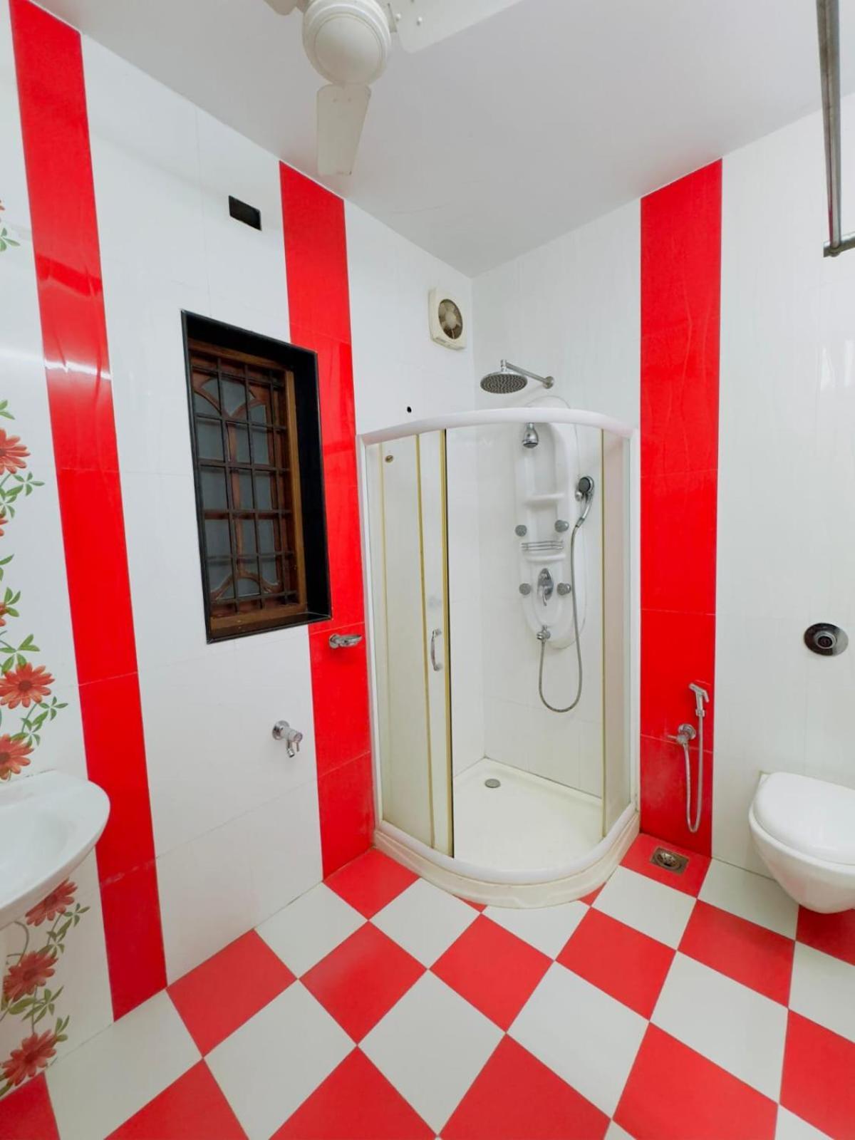 Dream Palace Alappuzha Екстер'єр фото